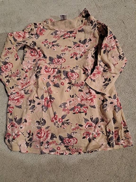 Vestiti & Gonne: Mädchenkleid / Röckli grösse 86 – Usato da Neftenbach venduto da Ctruempi 2