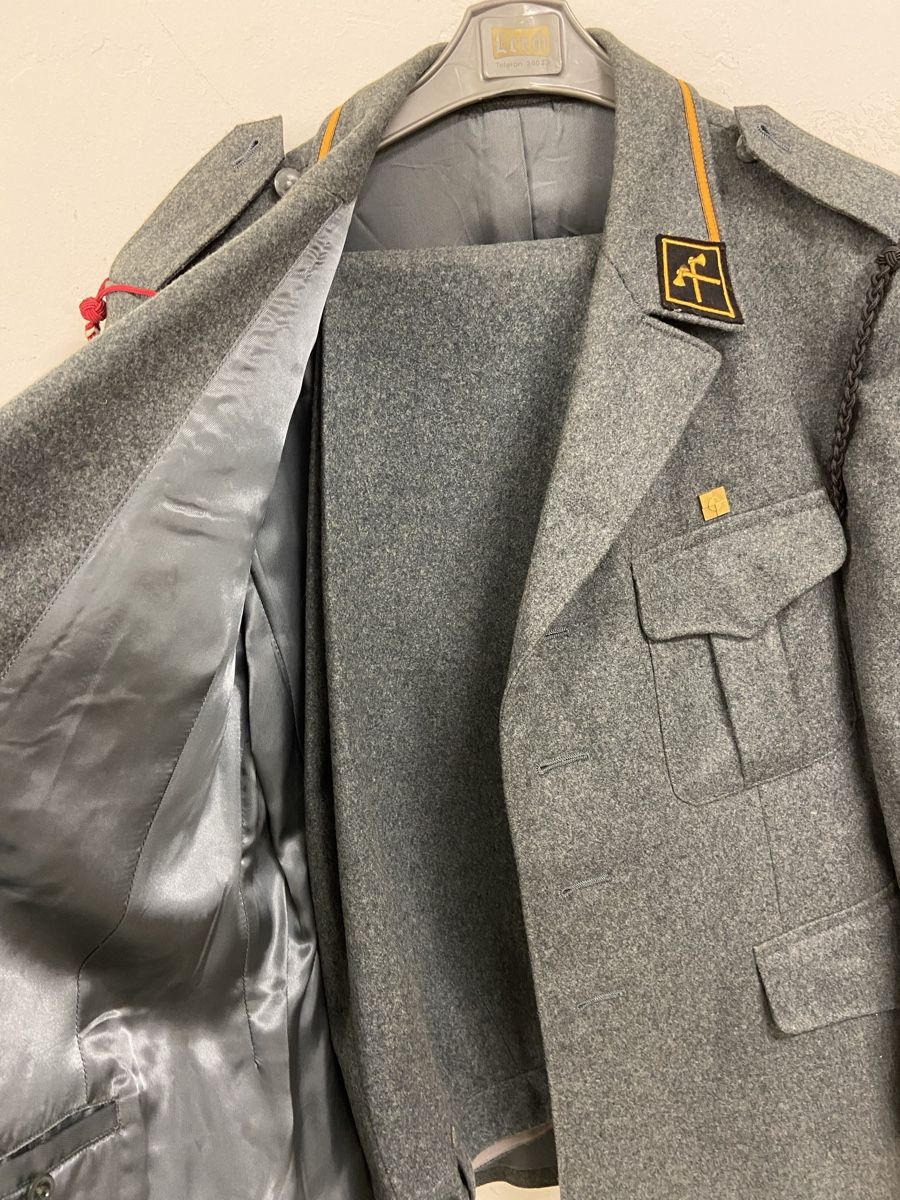 Armée suisse Uniformes: Schweizer Militär Uniform  – D'occasion à Dietikon par brocki-eyra 9