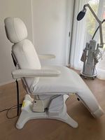 Kosmetikliege mit 4 Motoren (TechnoSPA) & SteamBoy (Keller)