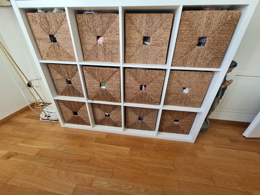 Regal Ikea Kalax weiss mit 12 Körben Schnäppchen | Kaufen auf Ricardo