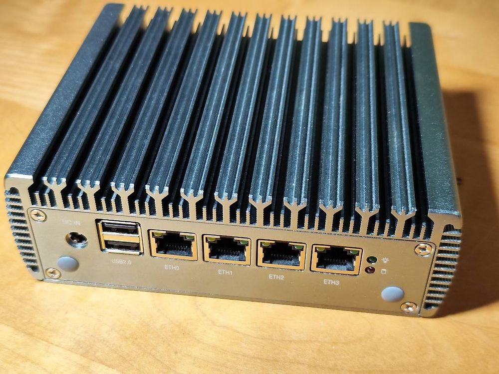 MiniPC Fanless, Intel N5000, 8GB Ram, 128Gb Rom (Gebraucht) in Schänis ...