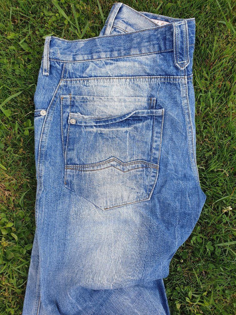 Jeans: Jeans RNEAL W36 L32 – Gebraucht aus St. Gallen von Rene123 3