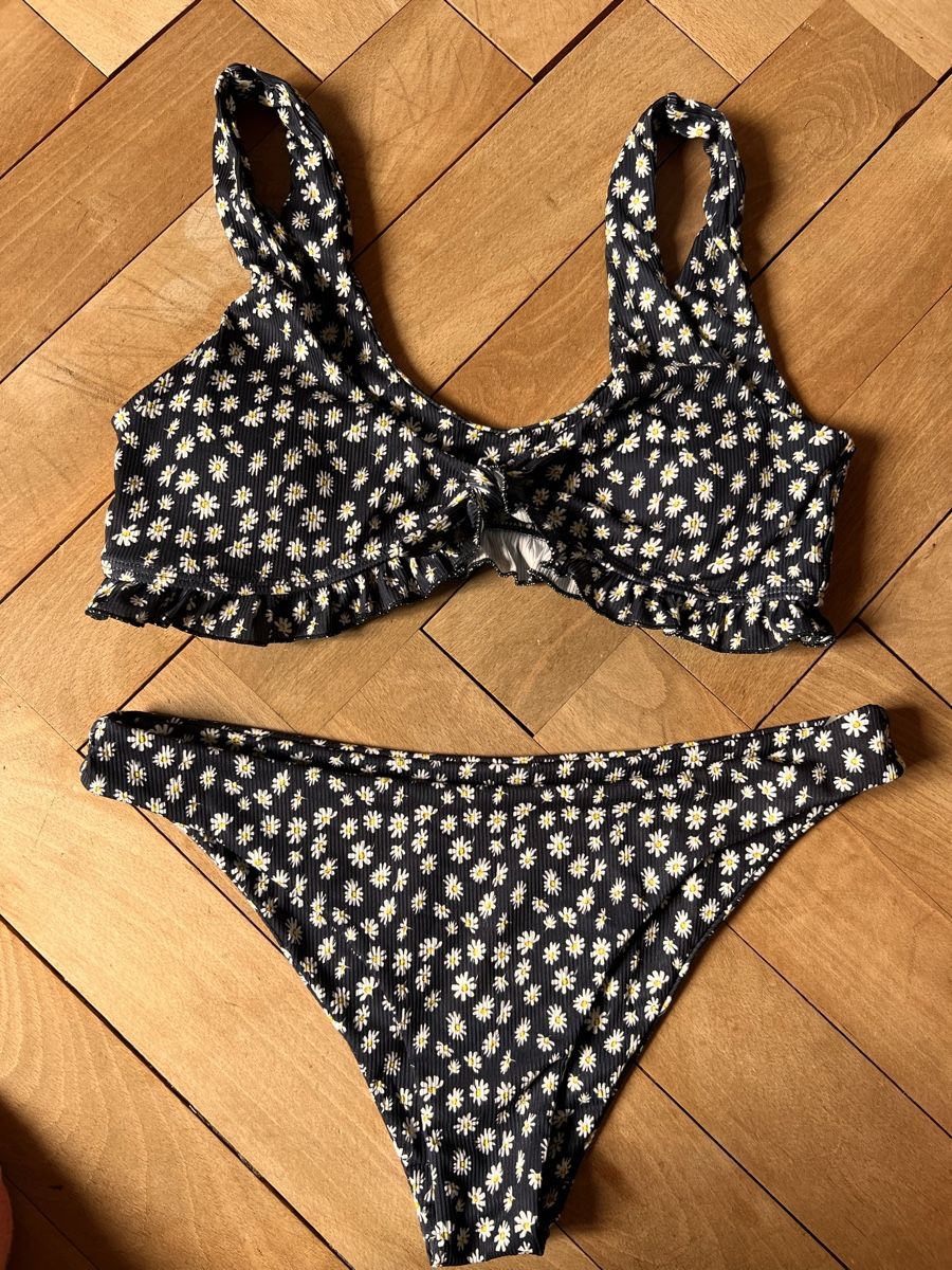 Badekleider & Bikinis: Bikini Gr. L  – Gebraucht aus Pieterlen von l.pro6