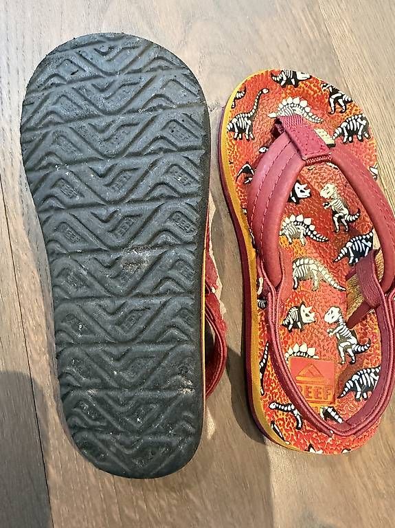 Scarpe per ragazzi: Flip Flop Gr. 23/24 – Usato da Döttingen venduto da pelisa 2