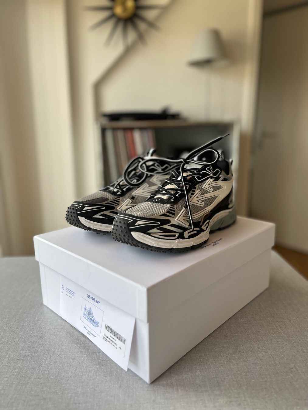 Off-White Scarpe da uomo: Off White "Be Right Back" grey/black - Size 42 – Nuovo (secondo la descrizione) da Luzern venduto da timoscog