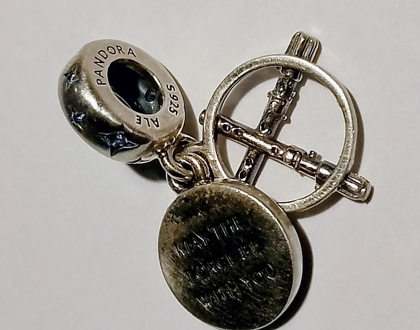 Pandora Ciondoli: Pandora Charm Star Wars Lichtschwert – Usato da Therwil venduto da col_m6rx 3