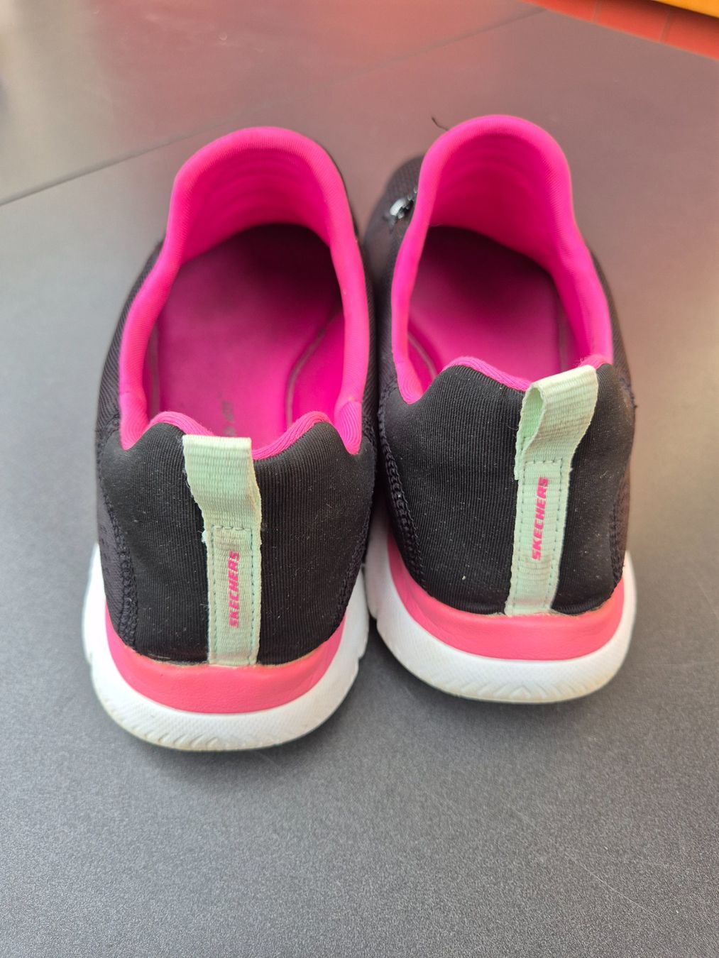Skechers Scarpe da donna: Skechers Gr. 41 – Usato da Steinen venduto da sius21 3