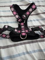 Harnais pour chien rose et noir taille S neuf.