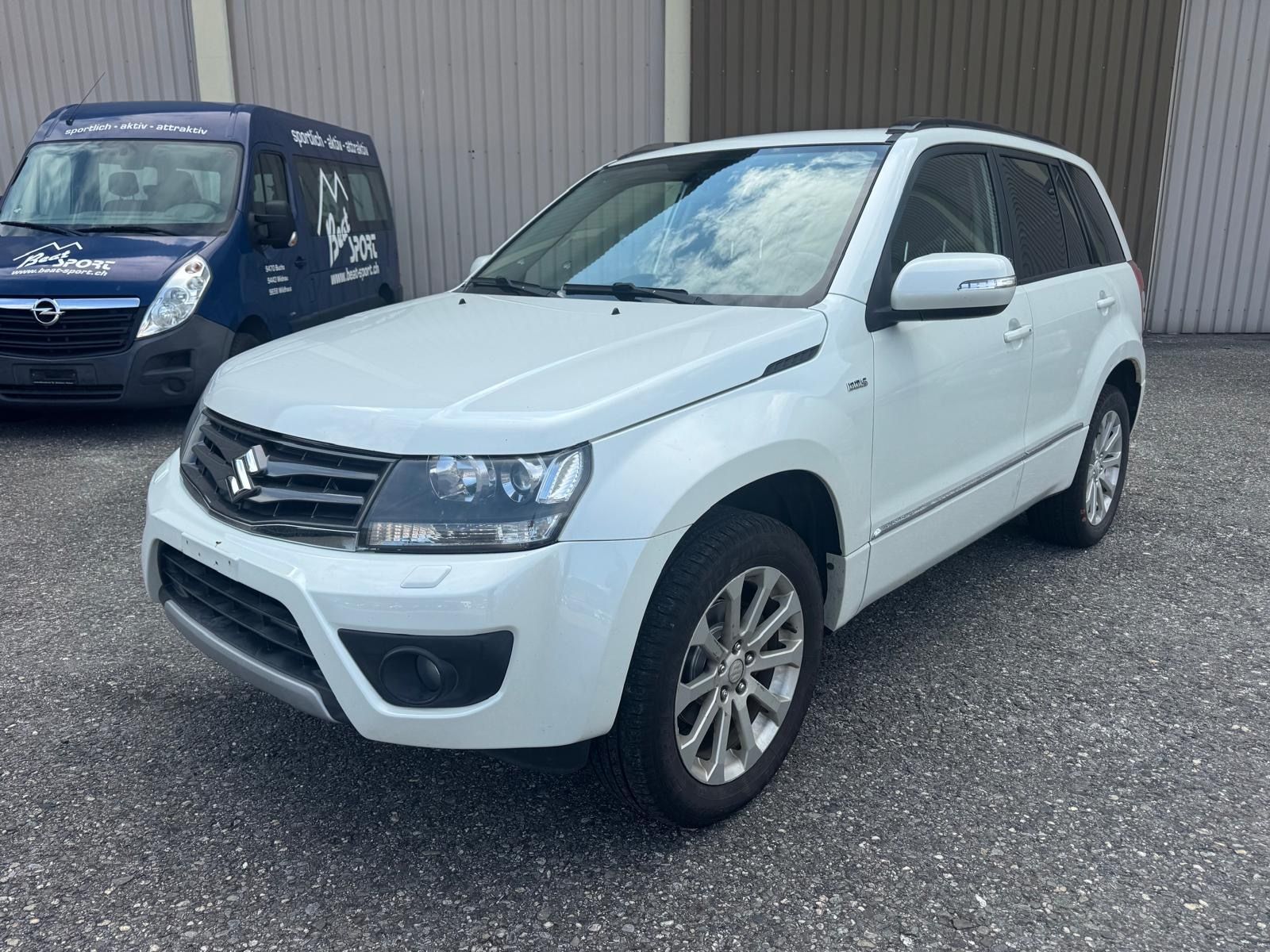 Suzuki Autos: SUZUKI Gr. Vitara 1.9TD – D'occasion à Eschen par kingkong010