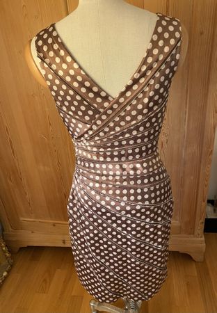 Damenkleid elegant von Phase Eight Grösse 10