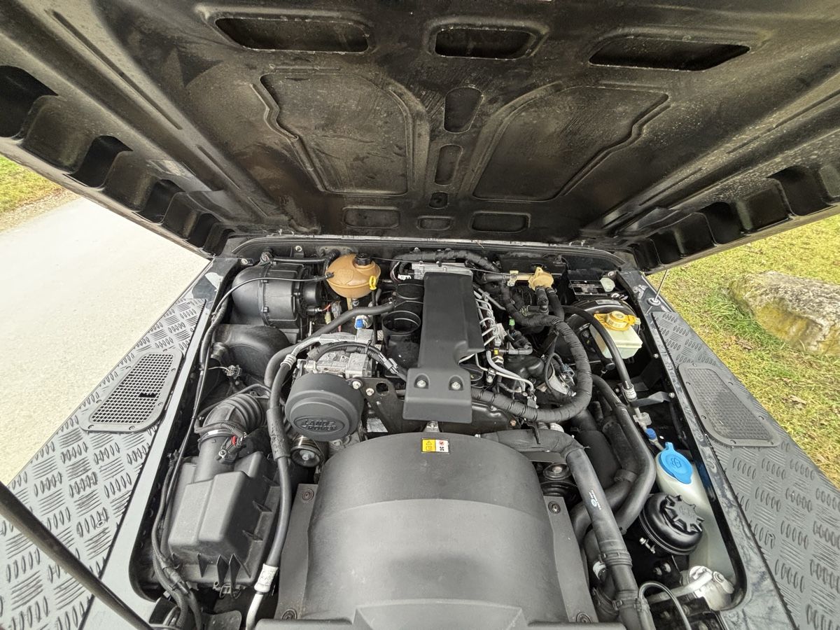 Land Rover Autos: Land Rover Defender 110 TD4 – Gebraucht aus Wettingen von DamianH1999 9