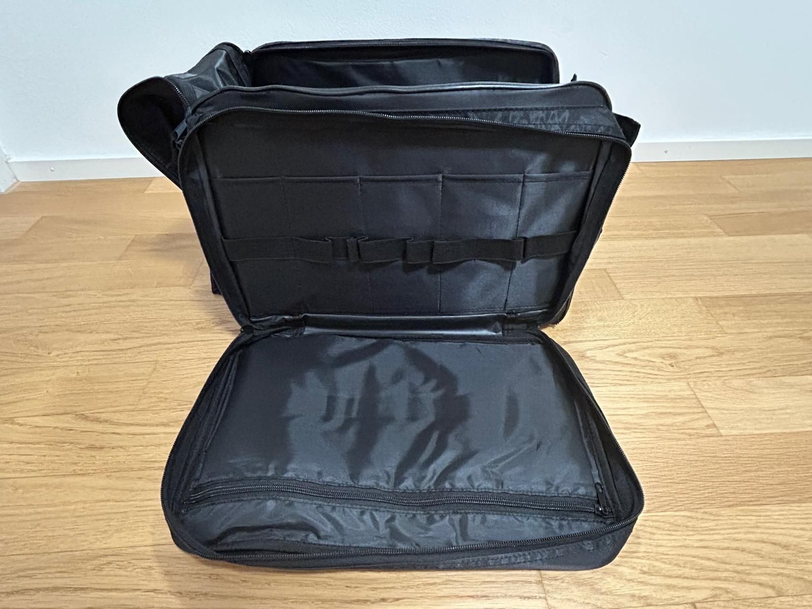 Borse: Schwarze CAWILA Sporttasche – Usato da Rümlang venduto da DD9910 2