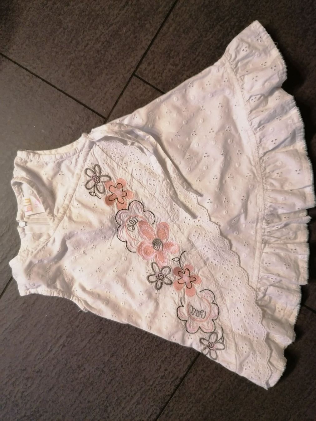 Vestiti & Gonne: Röckli Gr. 80 – Nuovo (secondo la descrizione) da Appenzell Enggenh. venduto da vario414