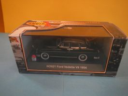 Ford Vedette V8 1954 1:43 (Nostalgie)
