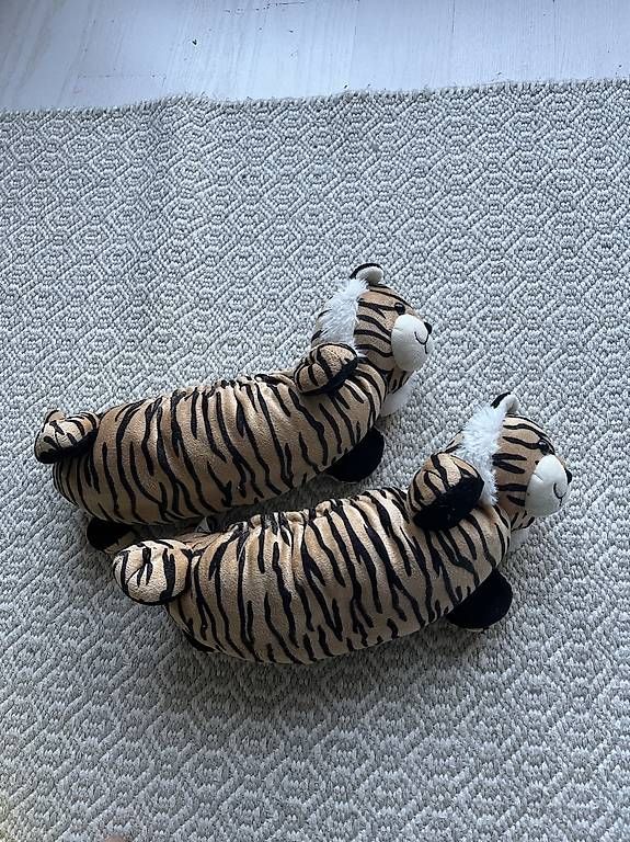 Schutz & Schoner: Kufenschoner Plüsch-Tiger – Gebraucht aus Luzern von ricola50 3