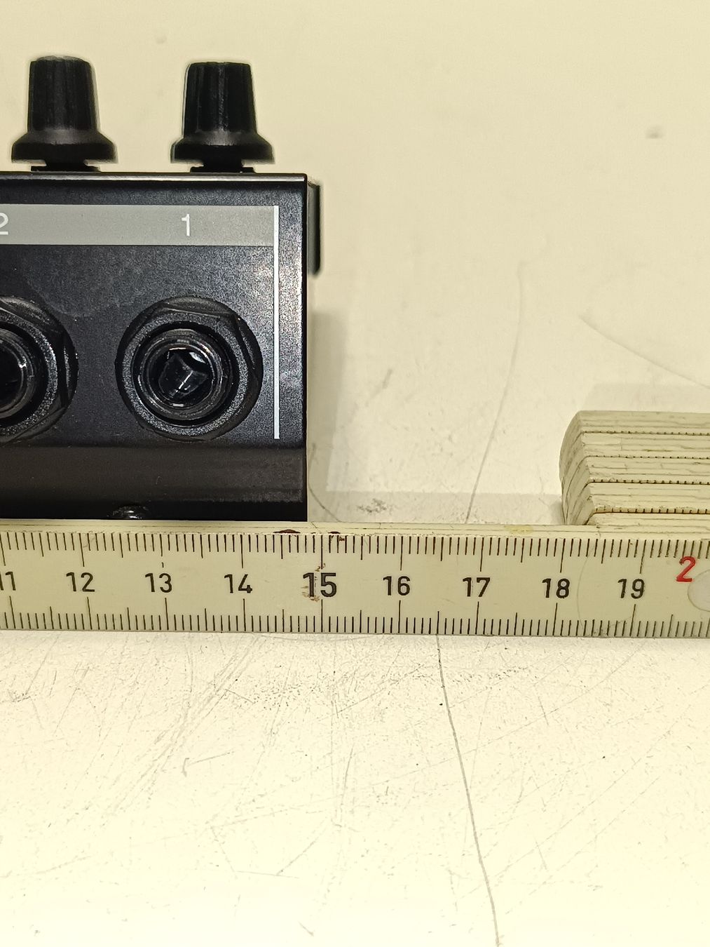 Equalizzatori: Kompakter MMX-4 Mini-Mixer - (em43) – Nuovo (secondo la descrizione) da Künten venduto da Schnaepplihuus 6