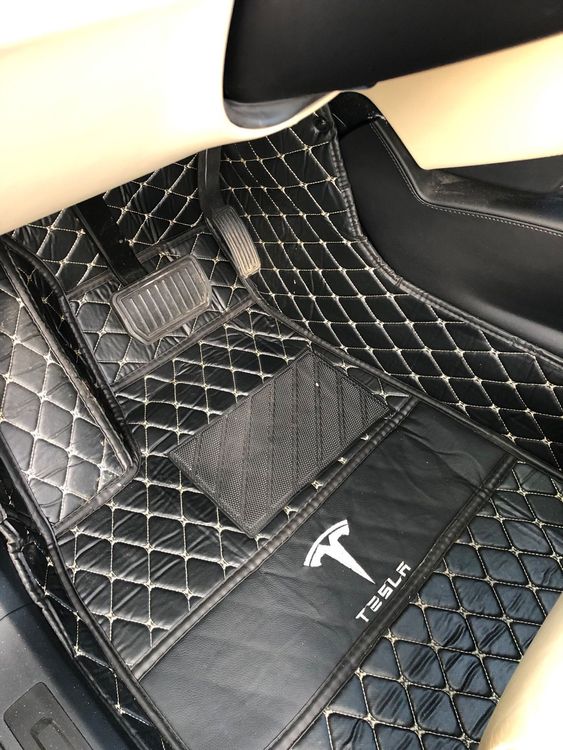 Bodenmatte fürs Tesla Model X