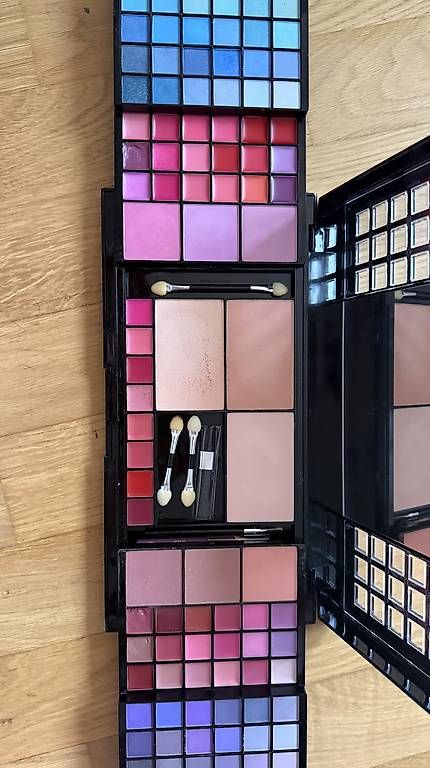 Make-up: Schminkkoffer – Usato da Effretikon venduto da lil_vgd5 3