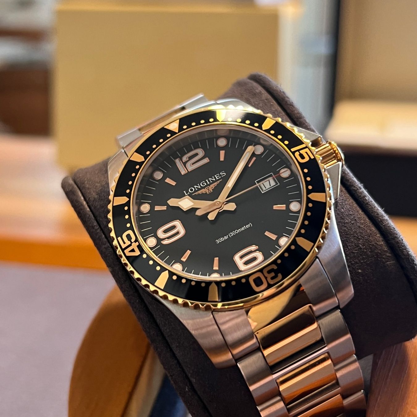 Longines Orologi: FLASH SALE Longines HydroConquest Quartz Date L3.740.3 – Usato da Carouge GE venduto da Watchaser 7