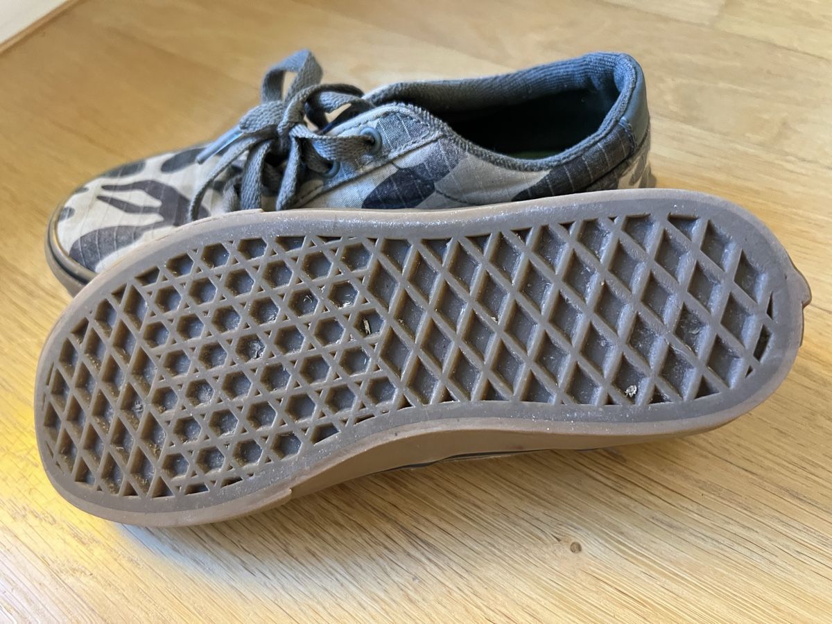 Vans Scarpe da uomo: Vans 32 – Usato da Riehen venduto da Loretxutxu 3