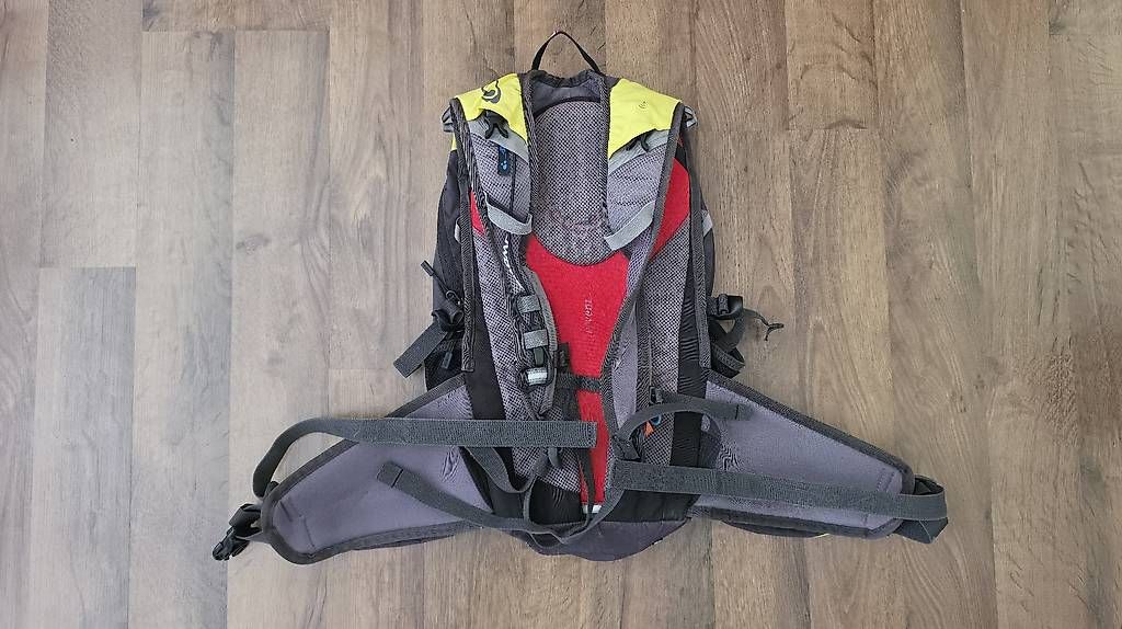 Zaini: Sport-Rucksack Salamon – Usato da Linthal venduto da StuessiLinthal 1