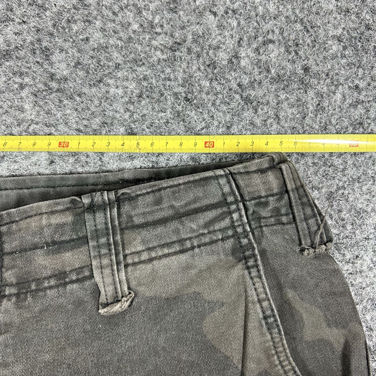 Pantaloni: Camo Cargo short  – Usato da La Sagne NE venduto da Matlasape 2