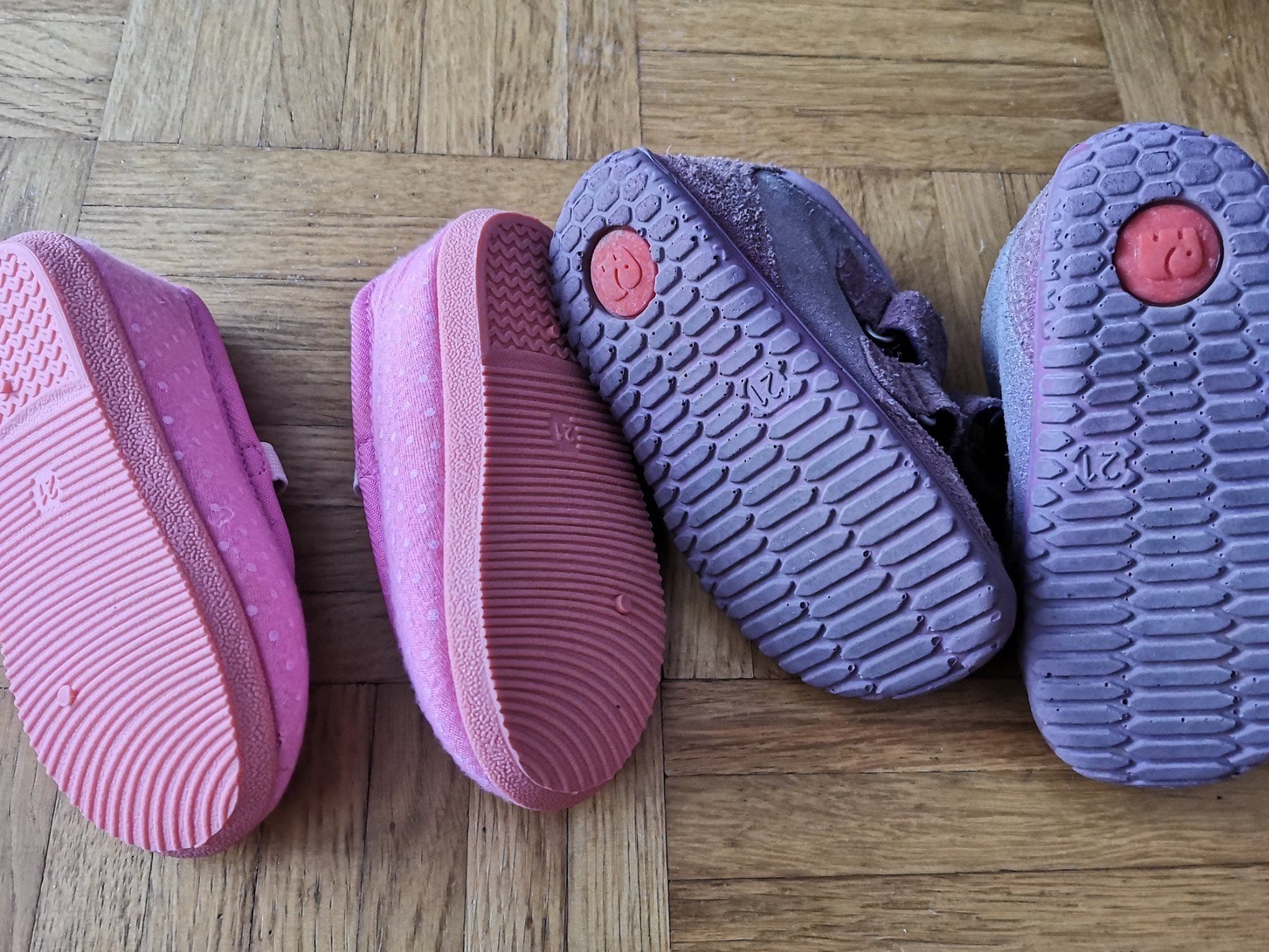 Scarpe per ragazzi: Schuhe / Chaussures 21 – Usato da Onex venduto da Genevois85 1