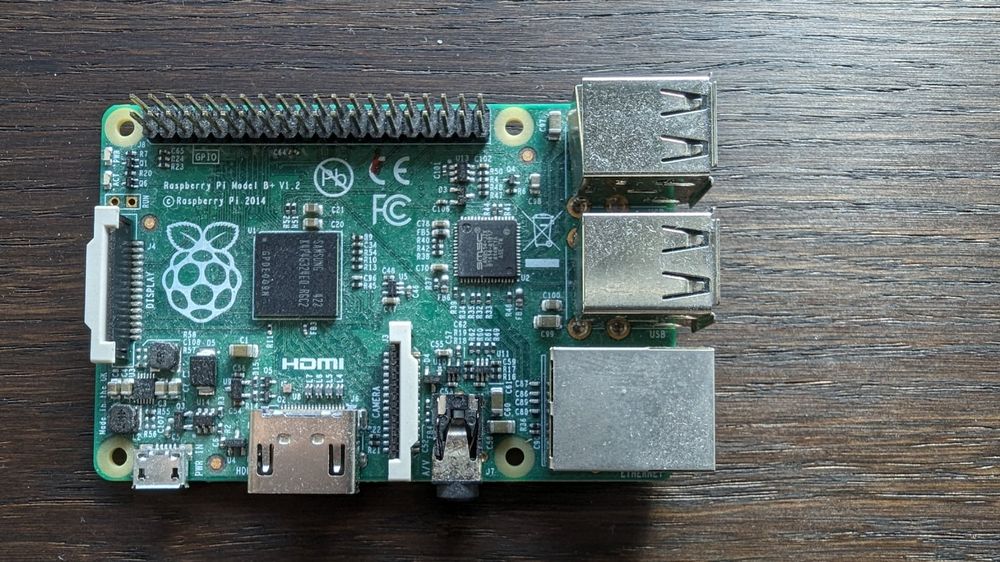 Raspberry Pi 1 Model B+ (2014) (Gebraucht) in Zürich für CHF 3 – nur ...