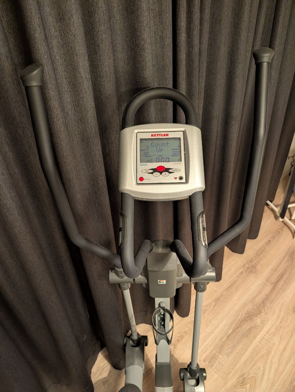 Kettler Vélos d'appartement: Crosstrainer Kettler Ergometer CTR 2 – D'occasion à Cham par Onneb1 1