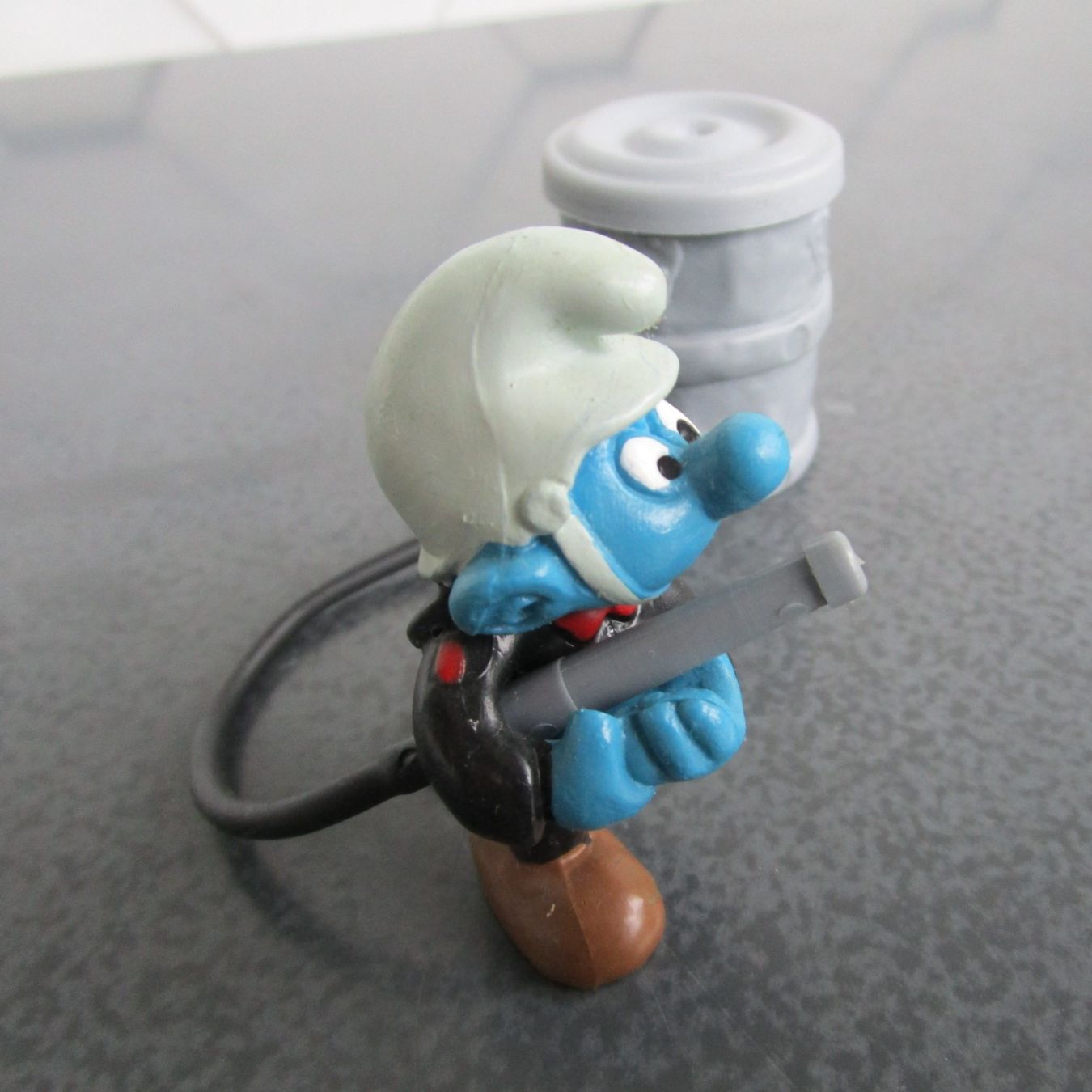 Schleich Statuette: Feuerwehr Schlumpf mit Schlauch – Usato da Rapperswil SG venduto da Ralphy 3