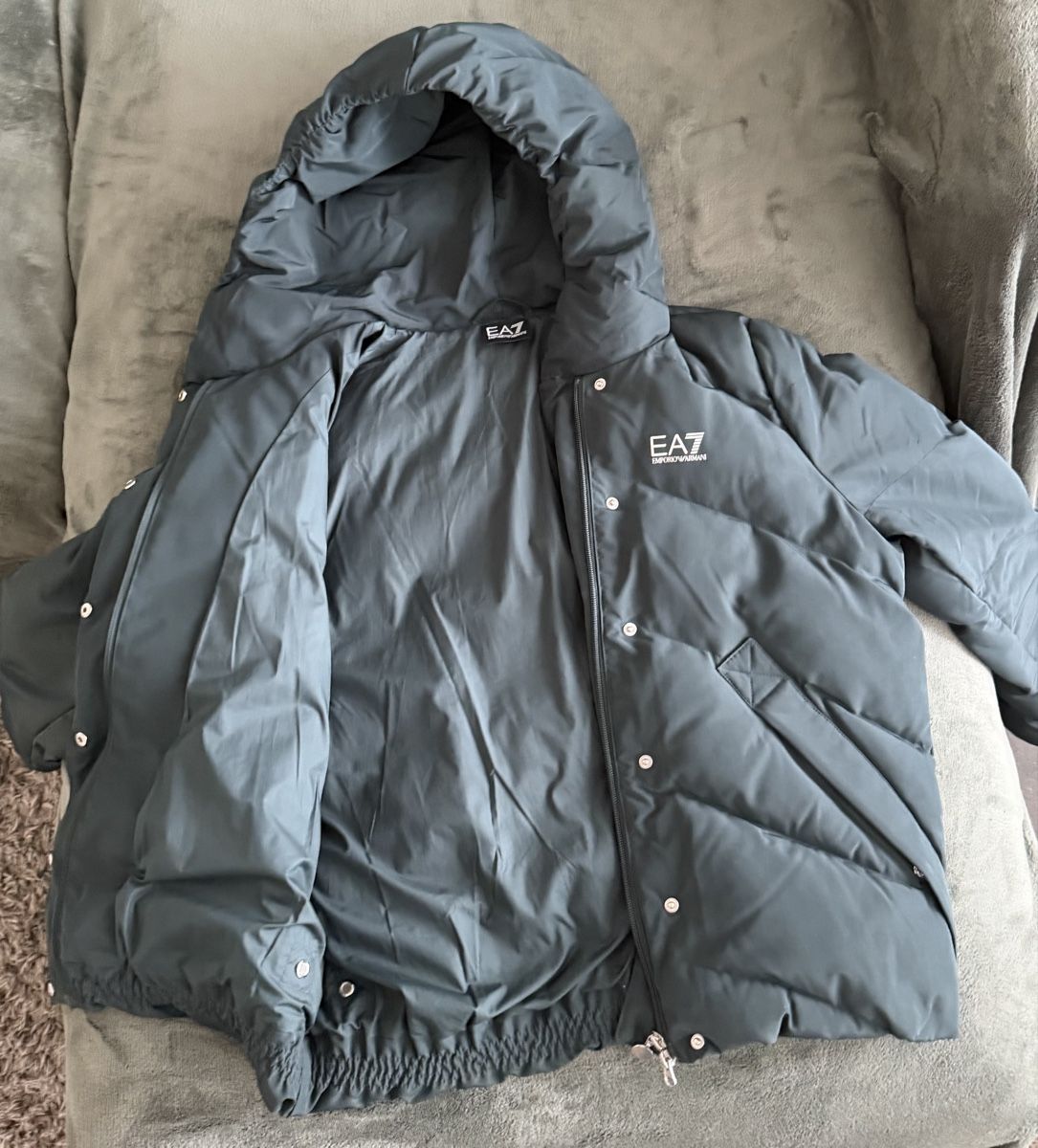 Armani Jacken: Emporio Armani winter jacket – Neu (gemäss Beschreibung) aus Schaffhausen von ars_9pmz 5