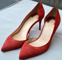 Christian Louboutin Pumps .38