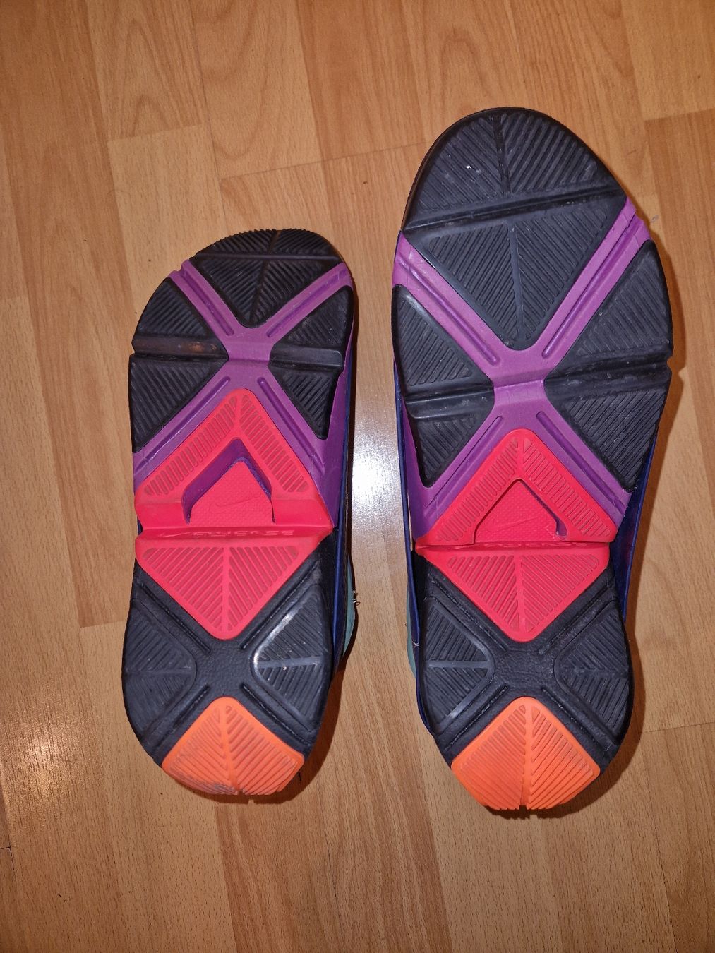 Nike Herrenschuhe: Nike Flyease Sneaker Gr.40.5 – Gebraucht aus Olten von hinterhof.olten 2