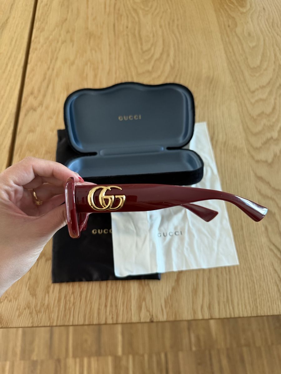 Gucci Occhiali & Lenti: Gucci Sunglasses - Burgundy – Nuovo (secondo la descrizione) da Uster venduto da ver_85ng 1