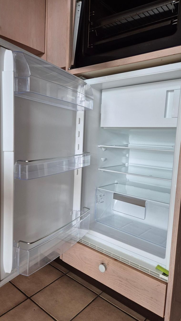 Frigoriferi: Kühlschrank – Usato da Sissach venduto da sasocla