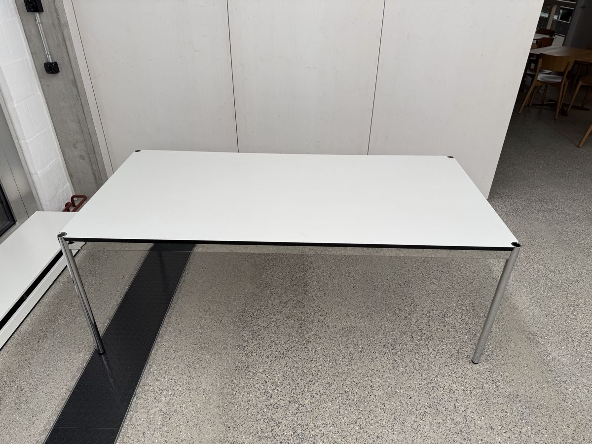 USM Tavoli: USM Haller Tisch 200 x 100 – Usato da Zürich venduto da Alexandrawymann
