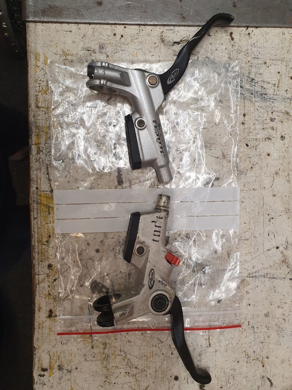 Avid Pezzi di ricambio: Jucy Bremshebel Hydrobremse – Difettoso da Kriens venduto da delee
