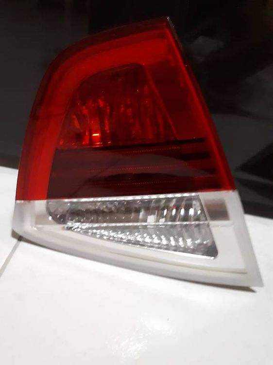 BMW Tutti pezzi di ricambio auto: BMW 3er Heklicht hinten. Top Preis – Usato da Hunzenschwil venduto da dpavespa 1