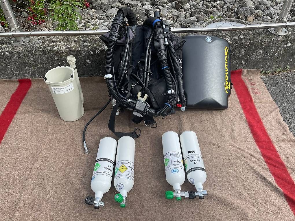 Respiratori & Giubbotti: AP  CCR Rebreather – Usato da Grabs venduto da MEG1000