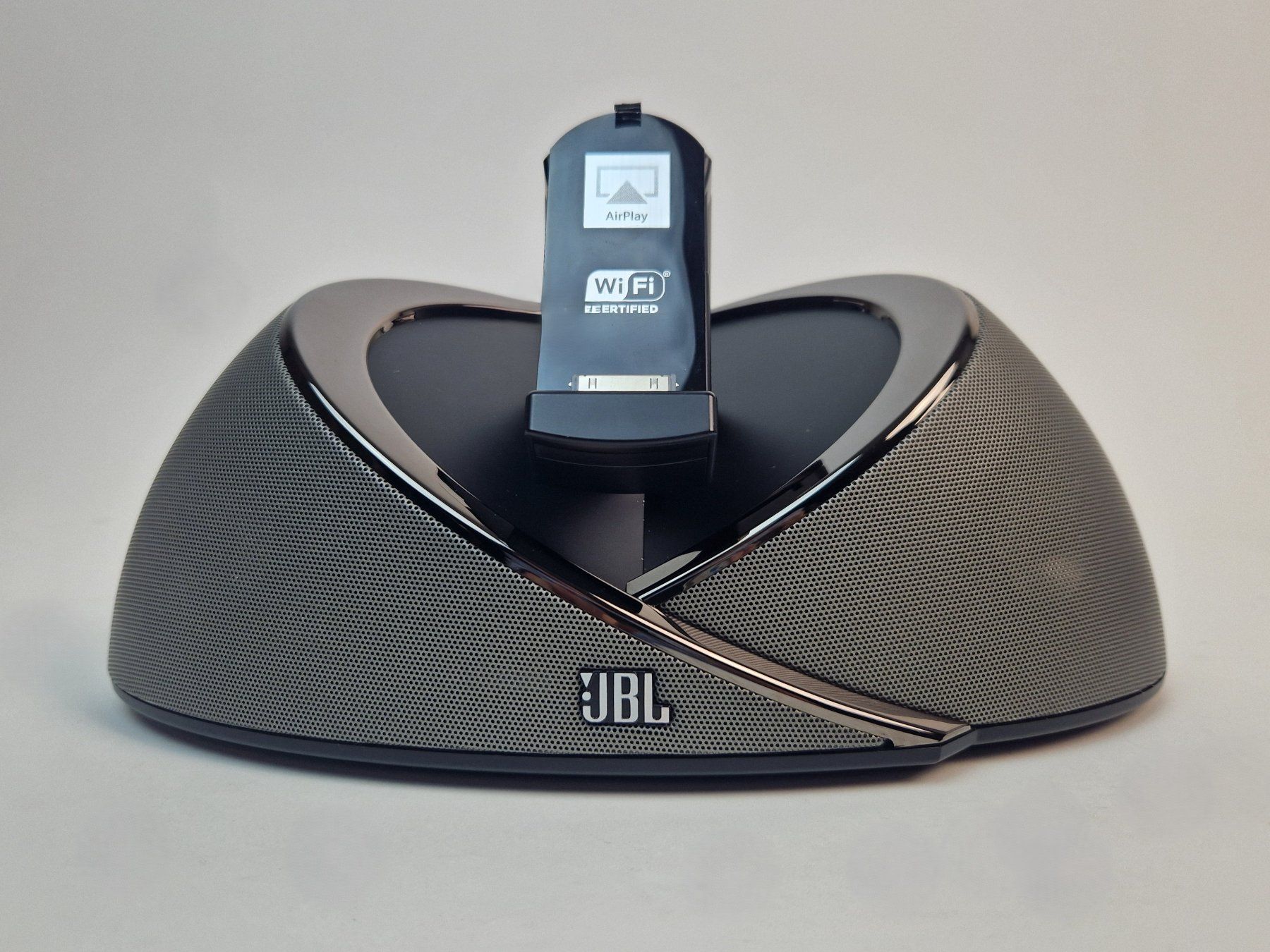 JBL Lautsprecher: JBL OnBeat Air Wireless Speaker (2011) – Neu (gemäss Beschreibung) aus Basel von Restwert_Basel 1