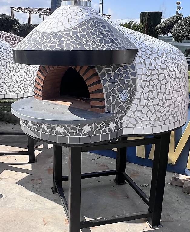 Forni per pizza: FORNO A LEGNA – Usato da Caslano venduto da gio_c9kd