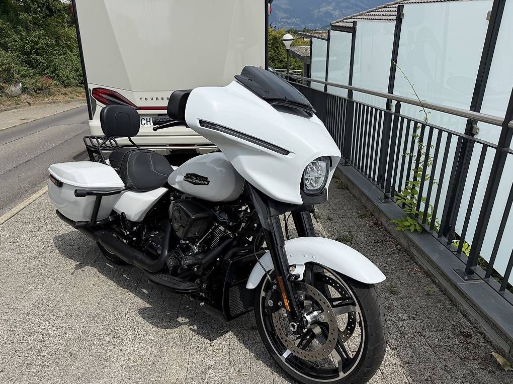 Harley-Davidson Chopper: Harley  Stingray – Usato da Udligenswil venduto da zero55 1