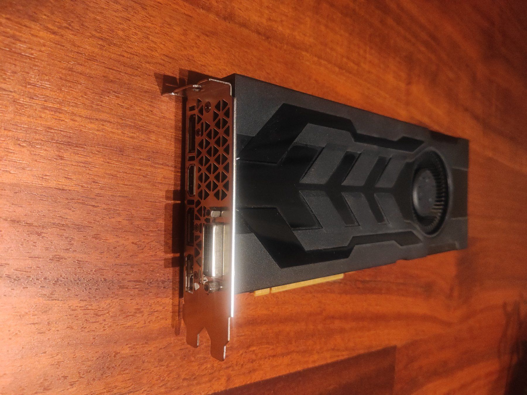 Nvidia Schede grafiche: NVIDIA GeForce GTX 1070 8 GB – Usato da Niederwil AG venduto da red.santa 1