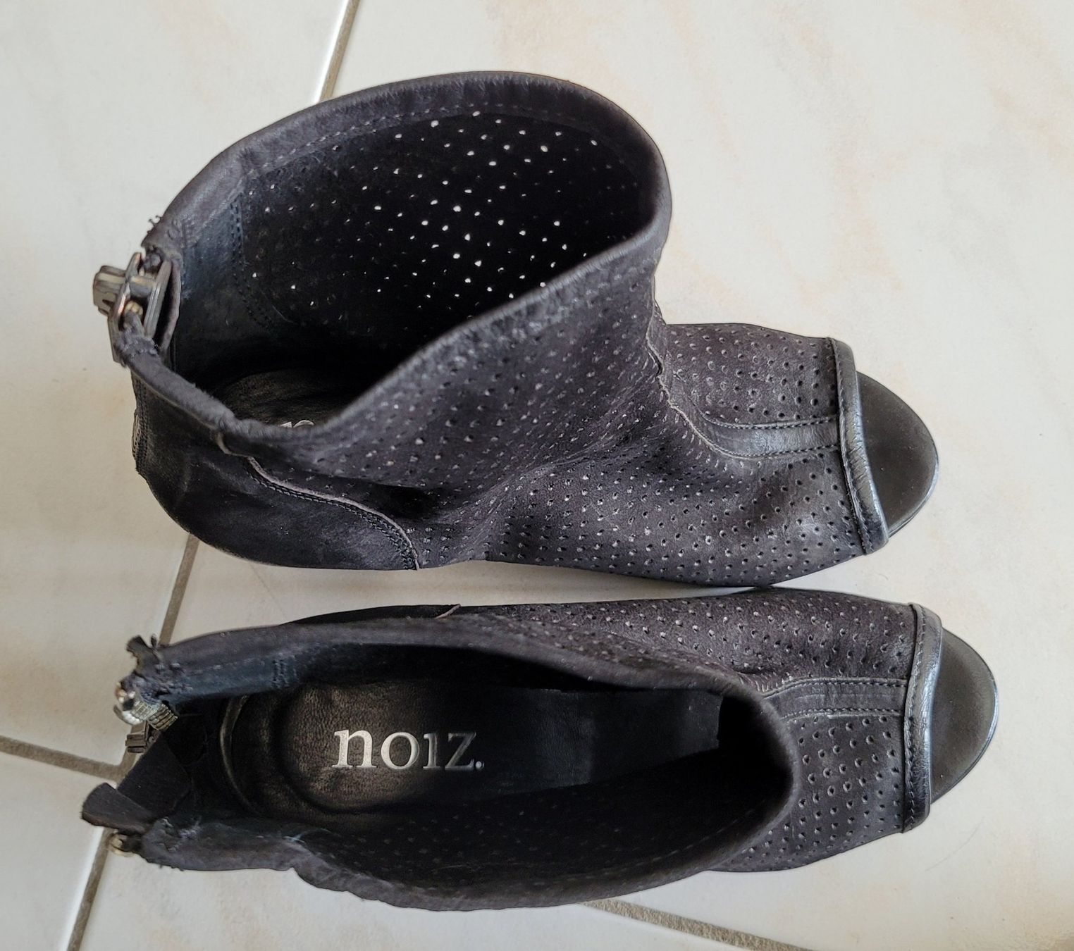 Scarpe da donna: Sommer-Stiefelette / Pumps – Nuovo (secondo la descrizione) da Linthal venduto da Mhexli 4
