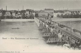 Basel BS Rheinbrücke TRAM Kleinbasel Industriekamine um 1900