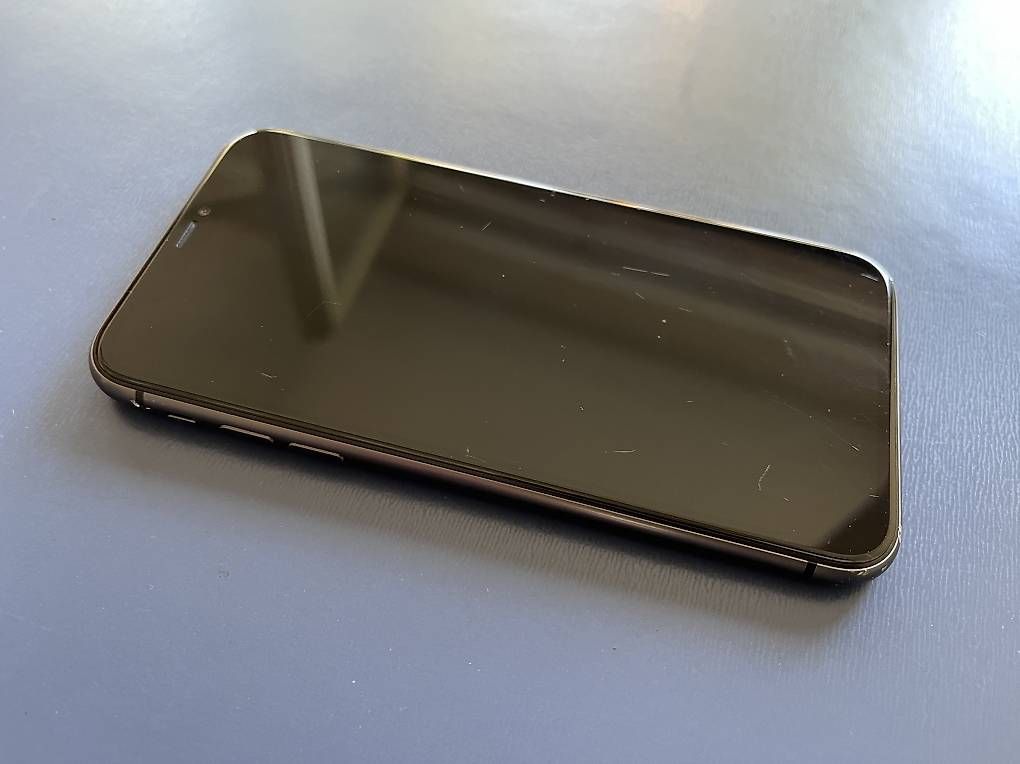Telefoni cellulari / Smartphones: Iphone 11 64GB Schwarz Akku 89% – Usato da Zürich venduto da christ0ph 3