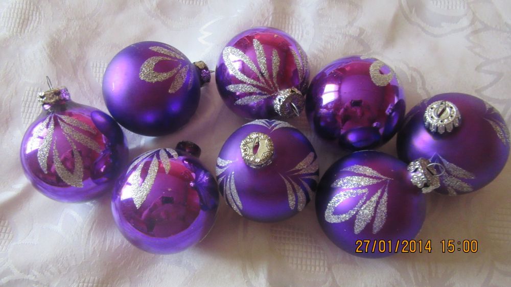 WEIHNACHTSKUGELN VIOLETT Kaufen auf Ricardo