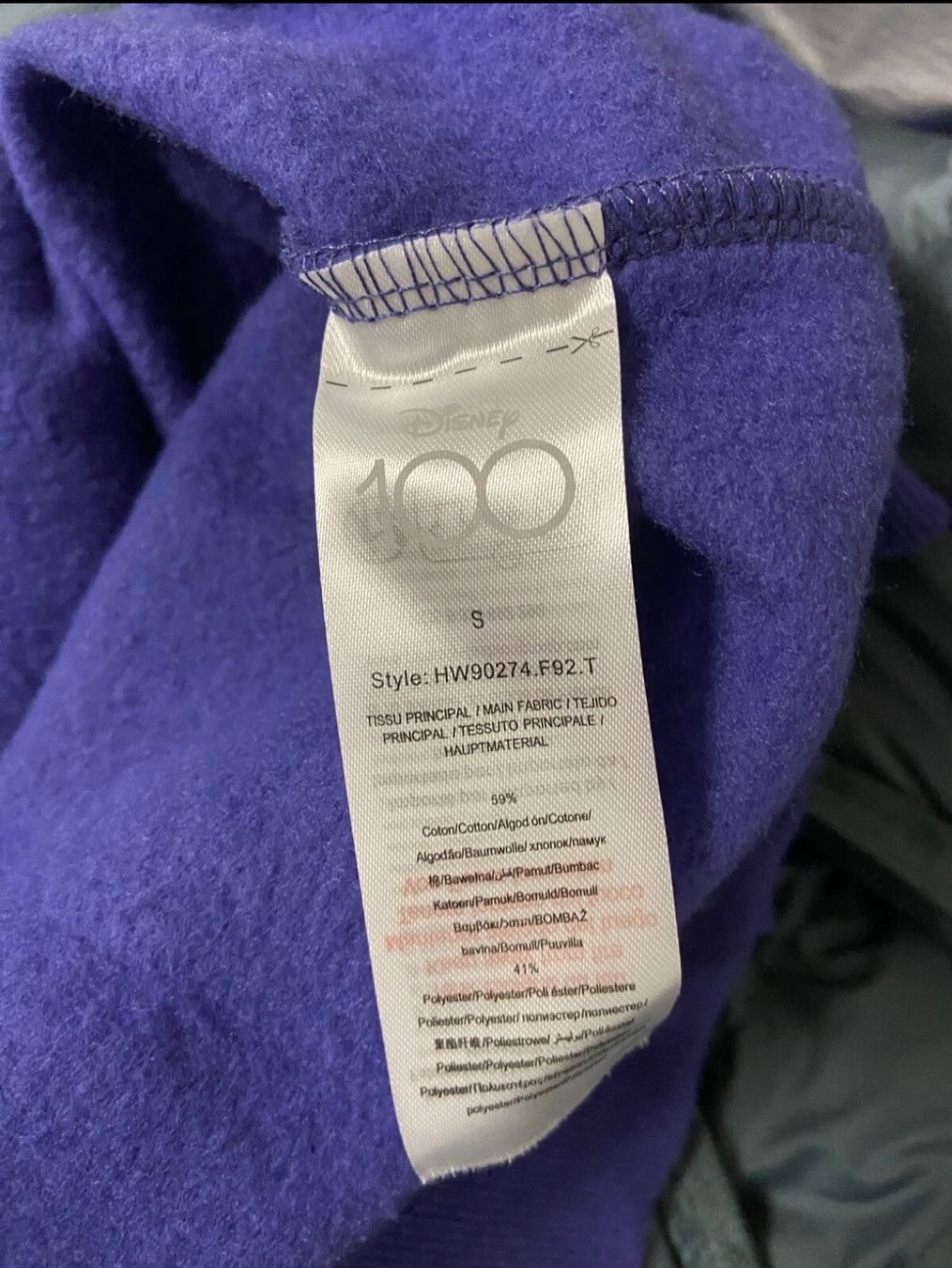 Maglioni & Felpe: Sweat Disney 100 – Usato da Monts-de-Corsier venduto da mon_rp2m 3