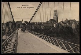 AK Fribourg, Sur le Pont suspendu