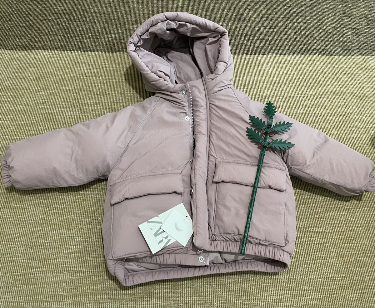 Zara Giacche & Cappotti: NEW / NEU daunen jacket lilac  – Nuovo e nell'imballaggio originale da Zollikerberg venduto da BS.SM